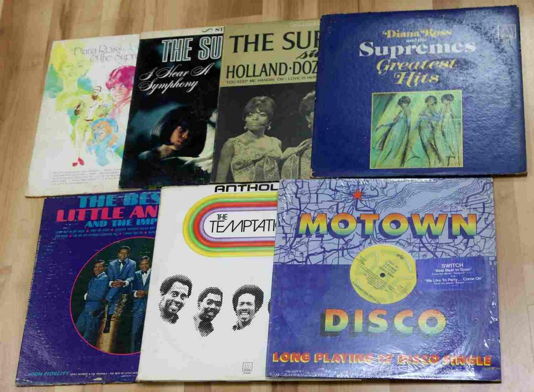 7 1960S & 70S SUPREMES & TEMPTATIONS ETC VINYLS: Lot of 7 1960's and 1970's Supremes, Temptations and more vinyl records. The Temptations Anthology, Motown Disco, Diana Ross and the Supremes Greatest Hits, The Supremes "Sing Holland Dozier Holland",
