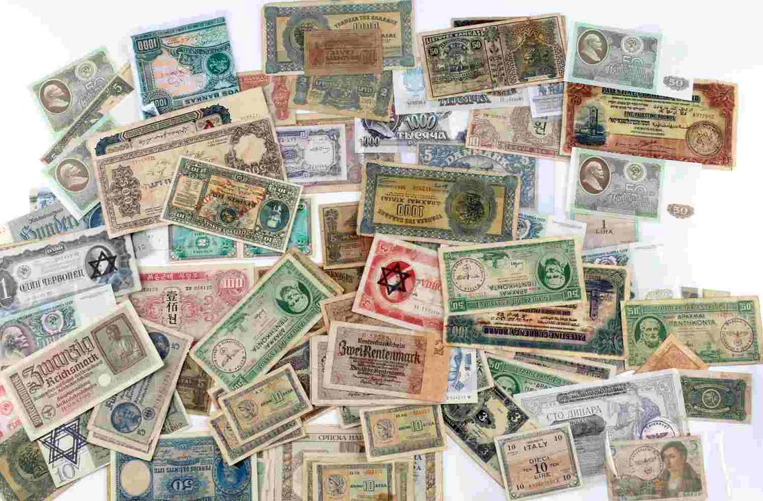 100 WORLD BANK NOTE LOT GERMANY FRANCE KOREA: 100 world bank note lot. Notes include Germany, France, and Korea. All in ok condition with staining, tears, and creasing.