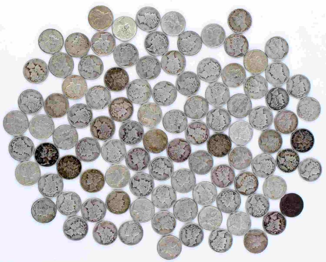 90% SILVER MERCURY DIME COIN LOT $10 FACE VALUE: Lot of 100 90% silver mercury circulated dimes. $10 face value.
