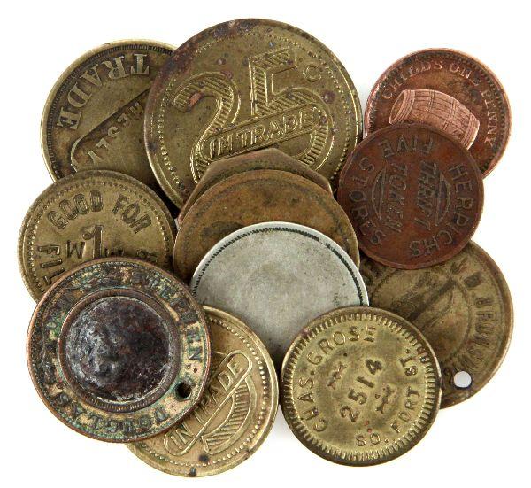 TOKEN LOT 12 GOOD FORS BEER POLITICAL CIVIL WAR: A group of 12 tokens consisting of: ideal 5 cents, Wiliges co., Mandel auto repair Souix City, Ben Cleenewerck, Brunswick Balke Collender, Herpicks, Thomas Supermarket, K&K good for, Chas Grose good f