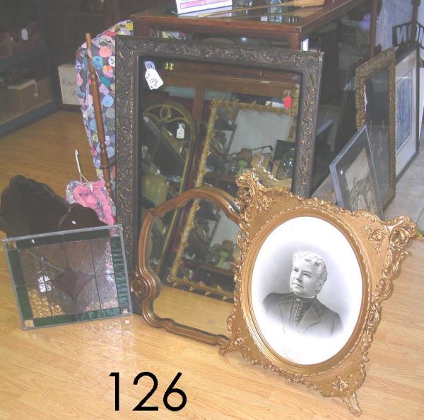 LOT OF ANTIQUE MIRRORS & PHOTOGRAPHS STAIN GLASS: LOT OF ANTIQUE MIRRORS & PHOTOGRAPHS STAIN GLASS WINDOW GREEN EDGE PINK TULIP & LARGE WALL MIRROR IN GOLD GILDED MIRROR & SMALL WALL FRAMED WALL MIRROR & PHOTOGRAPH OF LADY IN GOLD GILDED FRAME