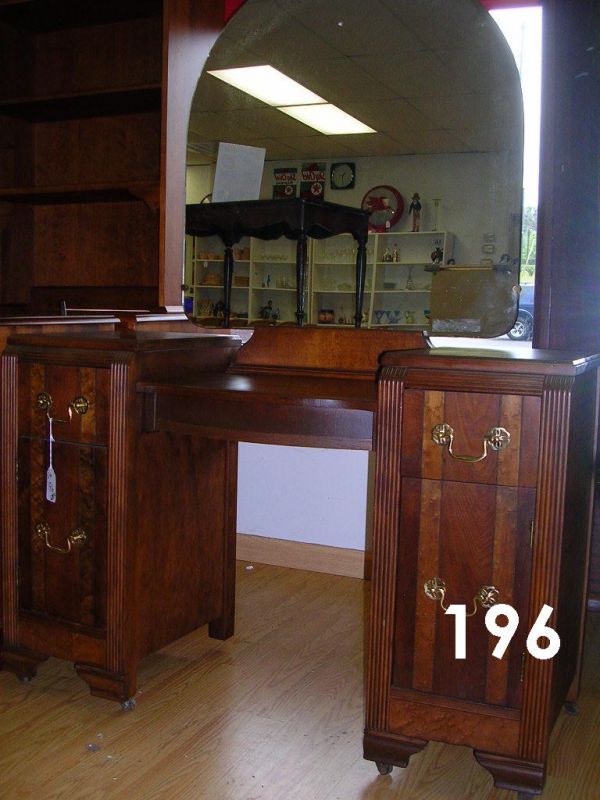 ANTIQUE ART DECO DRESSING TABLE DARK & LIGHT OAK: ANTIQUE ART DECO DRESSING TABLE DARK & LIGHT OAK DRESSING TABLE W MIRROR 2 CABINETS & 2 DRAWERS MATCHES 227 & 198 233