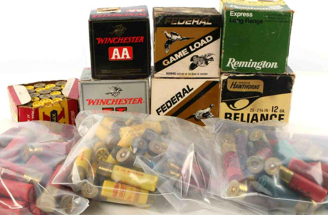 307 ROUNDS MULTI GAUGE SHOTGUN SHELLS AMMUNITION: 307 Rounds Multi Gauge Shotgun Shells Ammunition includes: (25) 12ga. 6 shot WARDS HAWTHORNE, (25) 16ga. 6 shot FEDERAL, (25) 16ga. 6 shot WINCHESTER, (25) 20ga. 8 shot WESTERN, (25) 20ga. 8 shot FEDE