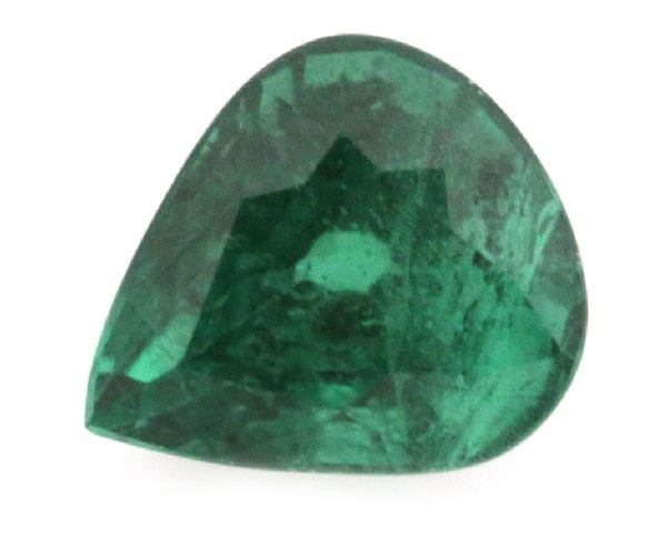 RARE AAA GREEN TSAVORITE GARNET 2.05CTS: VVS I, pear cut. . Weight: 2.05ct . Condition: Eye clean.