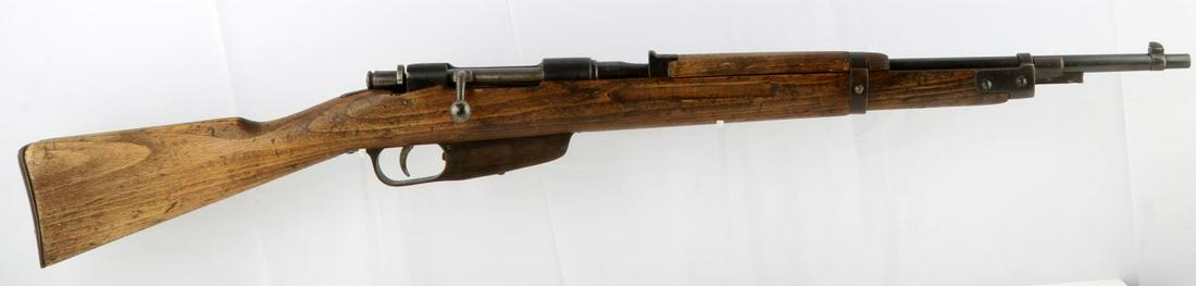 WWII ITALIAN 1940 TERNI 6.5MM CARBINE M38 RIFLE: WWII Italian 1940 Terni 6.5MM Carbine M 91/38 short rifle with a barrel measuring 21 1/2 inches long in total and featuring a bright and clear bore. Missing lock plate at bottom of internal magazine. 