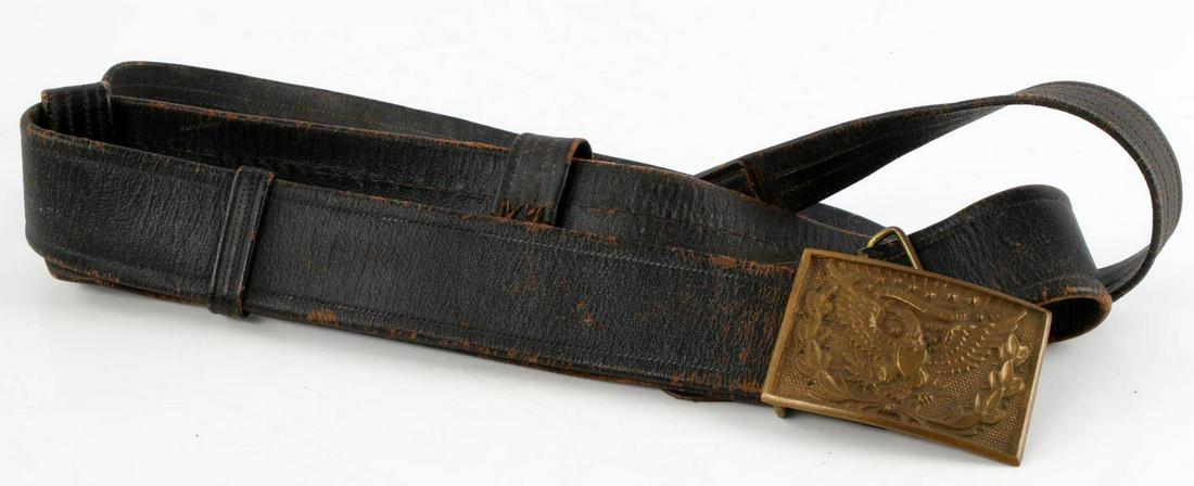 US ARMY OFFICERS SWORD BELT AND BUCKLE: Best is ajustable marked 38. 1.625 inches wide.