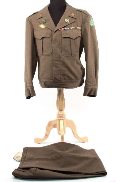 3RD ARMORED CAVALRY REGIMENT TUNIC AND PANTS: WWII era US 3rd Armored Cavalry Regiment (Brave Rifles) tunic and pants. Complete with patches and insignia. Tunic is size 38R. Overall good condition with no mothing.