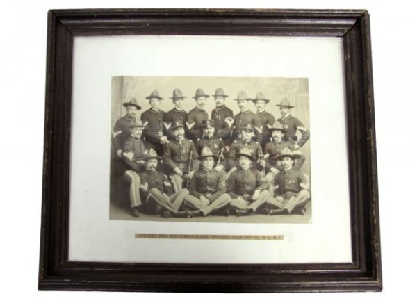 SPANISH AMERICAN WAR PHOTO 122ND SEP NGNY MEDICS: SPANISH AMERICAN WAR PHOTO 122ND SEP NGNY MEDIC'S An original shadow box frame and it measures 22 by 20 inches.