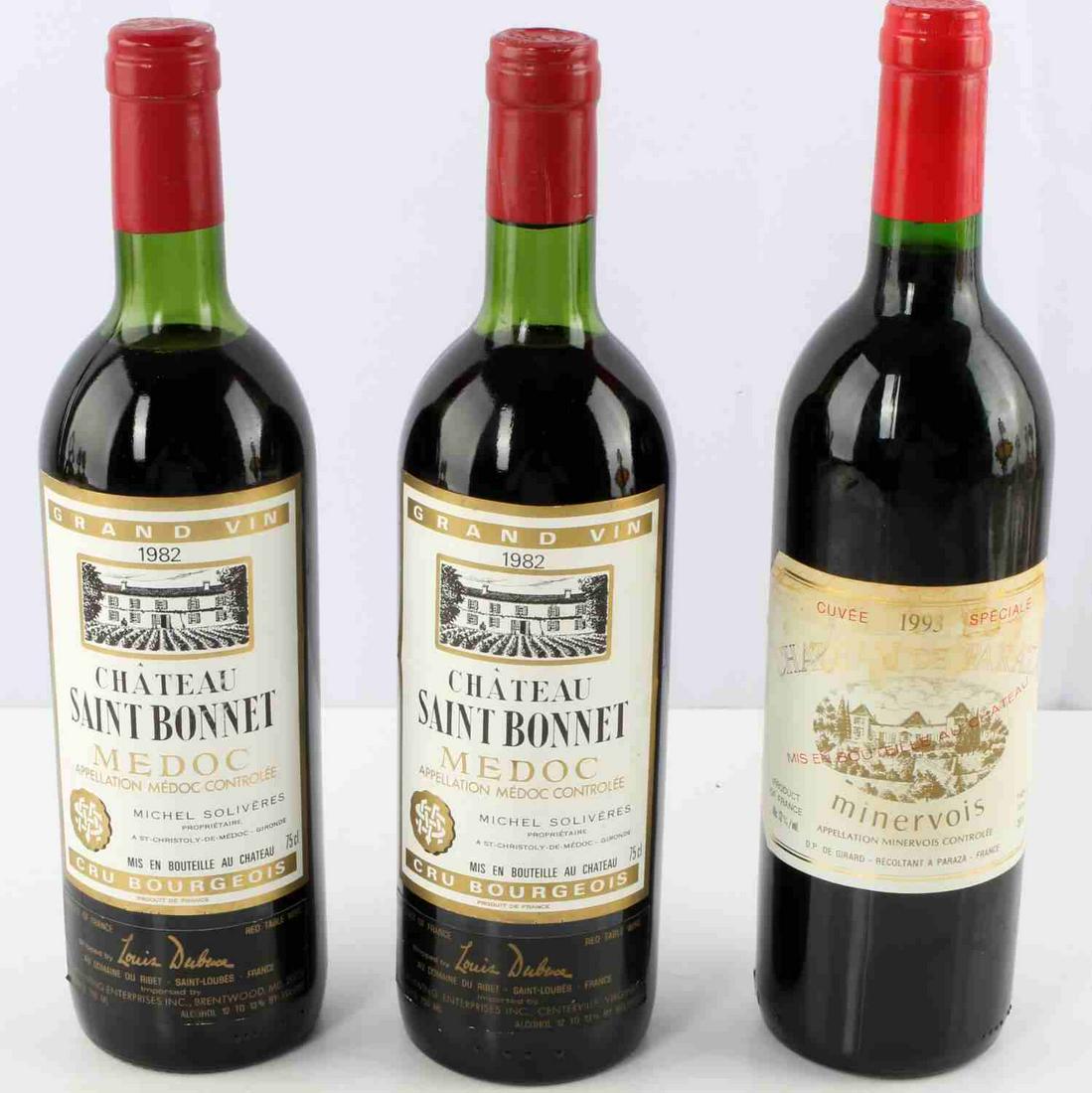 CHATEAU ST BONNET MEDOC & DE PARAZA MINERVOIS WINE: Lot of 3 French Red wines includes 2 bottles of Chateau Saint Bonnet Medoc 1982 Grand Vin with a Vintage Rating of 20, Top Shoulder ullage, labels are in very good condition 12/13% alcohol by vol. Thi