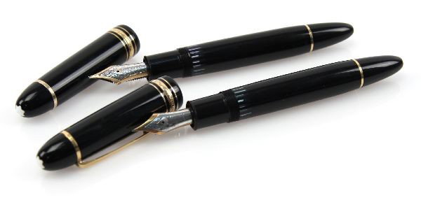 2 MONTBLANC 4810 BLACK FOUNTAIN PENS NO. 149: A pair of very gently used, possibly unused, 4810 Montblanc Meisterstuck fountain pens, black with 14k nibs