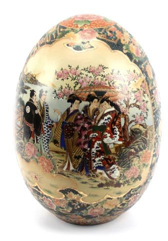 ROYAL SATSUMA 19 INCH HAND PAINTED EGG: ROYAL SATSUMA 19 INCH HAND PAINTED EGG A hand painted Royal Satsuma 19 inch egg, base marked Satsuma made in China.