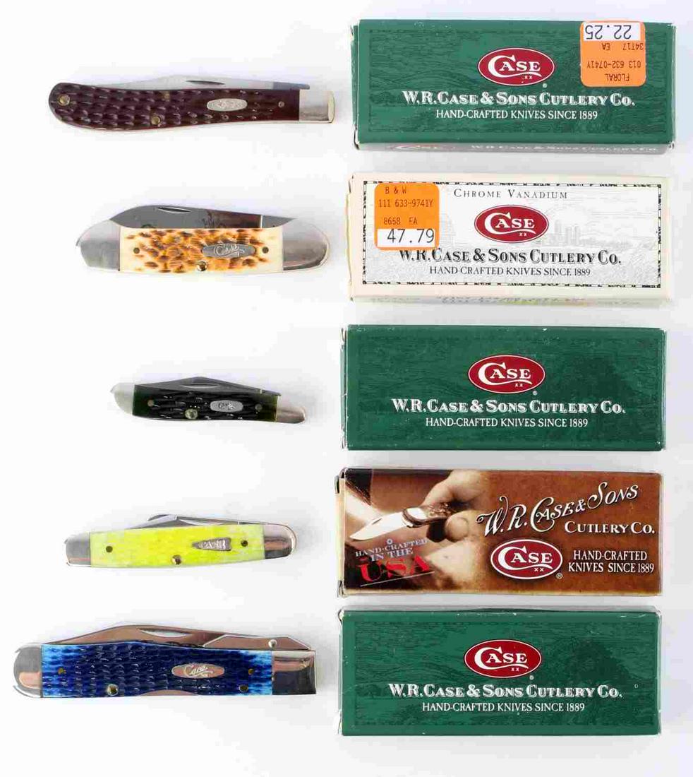 CASE POCKET KNIFE XX COLLECTOR LOT OF 5 KNIVES: Pre owned, like new condition in original boxes. Lot includes 03504 6220 SS Hunter Green Peanut, 00263 62131 CV Amber Canoe, 09112 63090 SS Lime Green Stockman, 00135 610448 SS Brown Trapper Bare Head