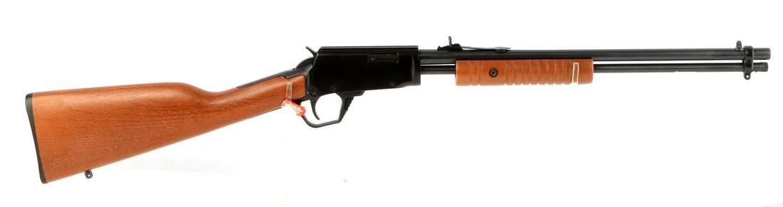 ROSSI MODEL GALLERY .22 LR PUMP RIFLE NEW IN BOX: Rossi model gallery .22 lr pump action rifle, made in Brazil by CBC Braztech International Bainbridge, GA, fine wood stock, serial number to underside, 18 inch barrel, mint bore, comes in box with man
