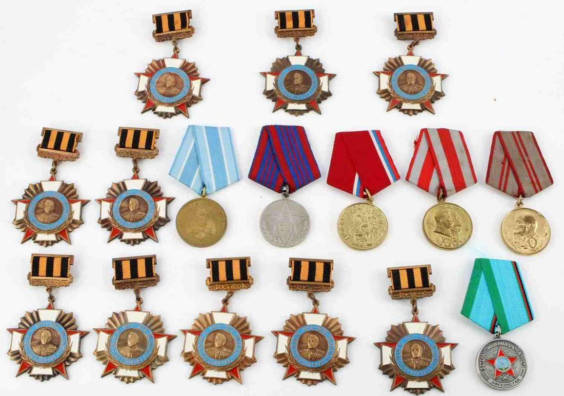 LOT OF 16 WWII SOVIET & RUSSIAN FEDERATION MEDALS: Lot of 16 WWII Soviet Russian Federation Medals, includes; (3) soviet jubilee medals, (3) Russian federation military medals, (10) Russian Zhukov's medals. No markings. Unauthenticated, sold as is.