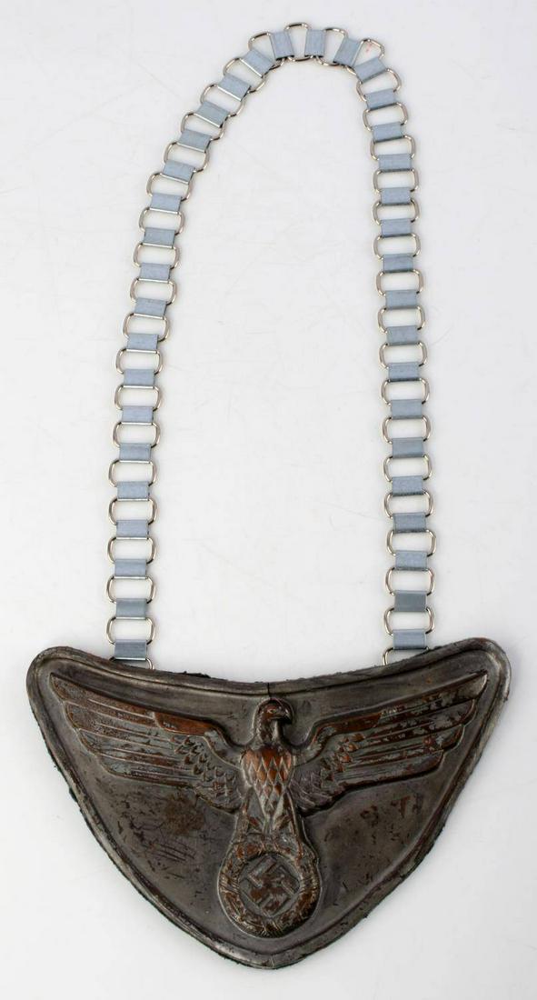 WWII GERMAN THIRD REICH SA POLITCAL LEADER GORGET: Unmarked felt back gorget, with detachable chain, Gorget is cracked at the top. Unauthenticated, sold as is.