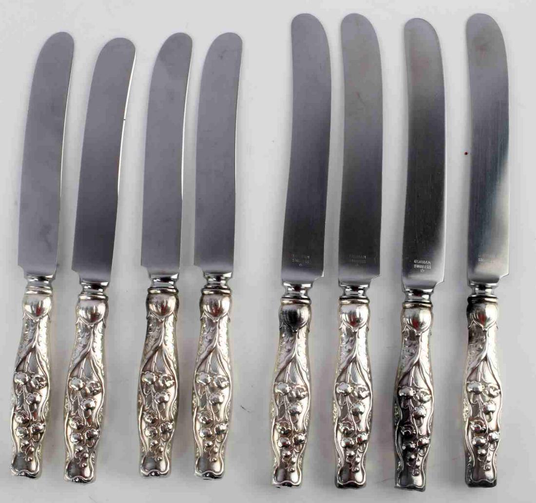 8 GORHAM STERLING LILY OF THE VALLEY KNIFE LOT: 8 Blunt Knife, Lily of The Valley by GORHAM sterling silver handled knife with stainless blade. 4 measure 9 1/4 inch and 4 measure 8 1/5 inch. One of the 8 1/2 inch blades has several nics to the blad