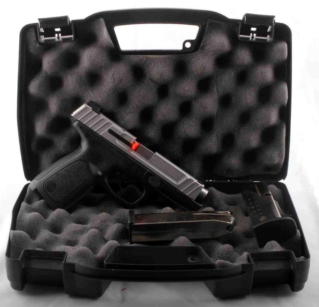 SMITH & WESSON SD40 VE 40 CALIBER SEMI PISTOL: Smith & Wesson SD40 VE .40 caliber pistol, new in box. Action is smooth, comes with two magazines, and owners manual. FFL required for transfer. No international shipping. Caliber: .40 Serial #: FBE27