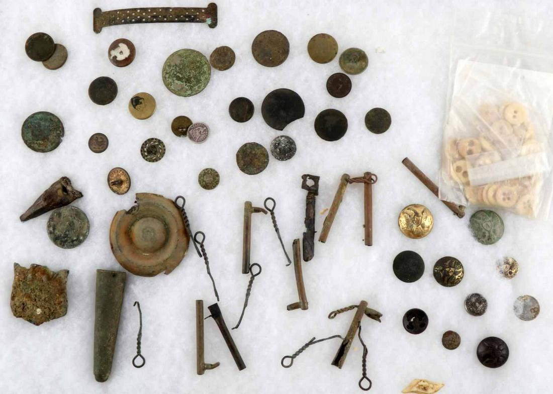 CIVIL WAR DETECTOR DUG FINDS SOUTH CAROLINA: Buttons, bayonet chape, fuses, 1856 seated dime, large cent, 2 piece general buttons, bag of bone underwear buttons, nice collection.