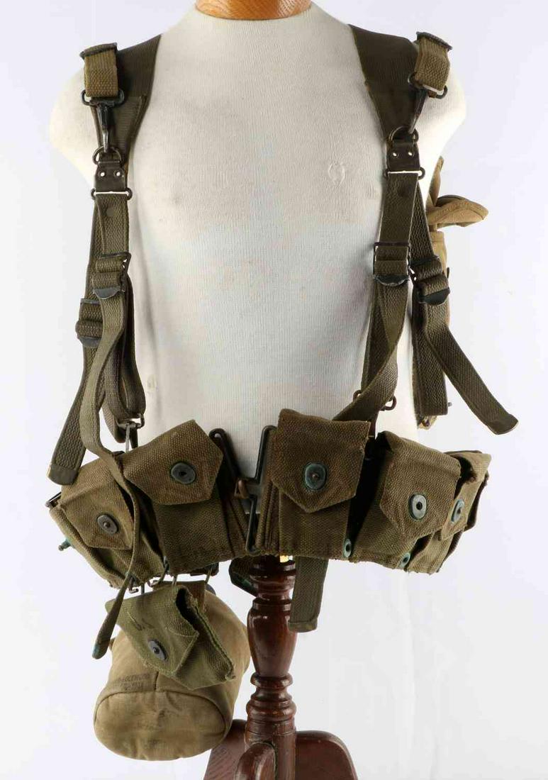 WWII PARATROOPER AIRBORNE WEB GEAR JUMP RIG: With Musette bag, 2 stripper clips, canteen with cup, bandage, shoulder rig, original deal.