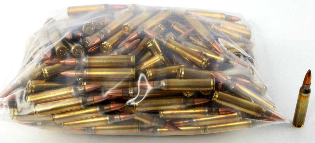 200 LOOSE ROUNDS OF 223 REM RIFLE AMMUNITION AMMO: Lot of 200 Loose Rounds of 223 Rem Rifle Ammunition. Sold previously in auction and described as Remington UMC 223 Rem 55 Grain. Number of rounds are based off of previous descriptions, have not been