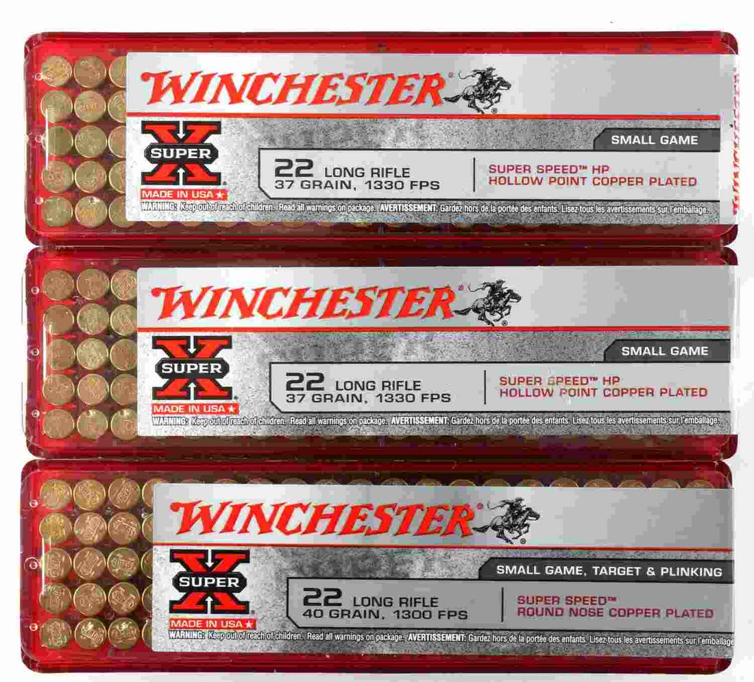 300 ROUNDS 22LR HOLLOW POINT RIFLE AMMUNITION AMMO: Three full cases, 300 rounds of Winchester Super X 22 Long Rifle 37 Grain - Super Speed Hollow Point Copper Plated bullets.