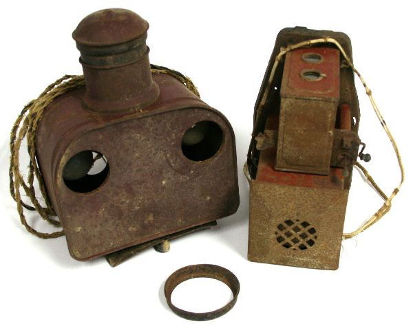 2 MAGIC LANTERN PROJECTORS MIRROSCOPE: A pair of magic lantern projectors. One is complete the other is partial. Fair condition.