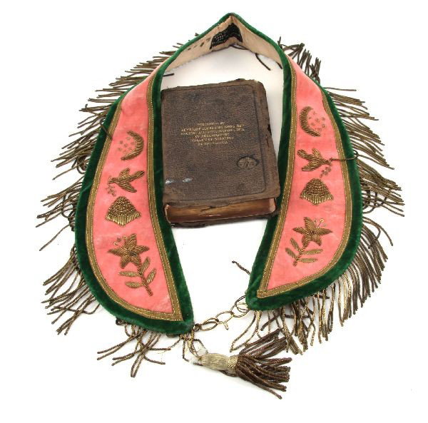 SCRANTON PA MASONIC BIBLE & EASTERN STAR SASH: A early Masonic bible Valley of Scranton Pa. and a equally early Eastern Star sash, bible cover is somewhat worn , sash is very good with bullion thread intact.