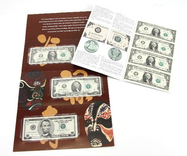 UNCUT CURRENCY SHEET AND LUCKY MONEY 888 SET: A 2009 4 note uncut sheet of Federal Reserve Notes in its original Bureau of Engraving folder and a 3 note matching serial numbers Lucky Money 888 good fortune set A88881787A serial number on each not