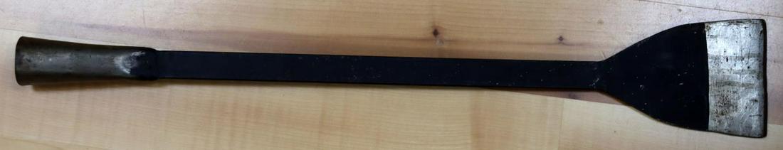 ANTIQUE 19TH CENTURY WHALING BLUBBER SCRAPER: Blubber scraper. Wrought iron construction. Some oxidation with most of it being ground off. Measures 25 1/2 inches.