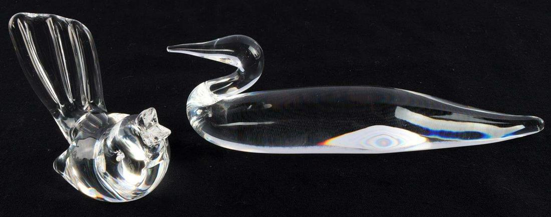STEUBEN SWAN & BIRD CRYSTAL GLASS FIGURINE LOT: Both pieces are signed the swan has some visible light scratching that can easily be polished away, swan 8n 1/2 inches, bird about 5