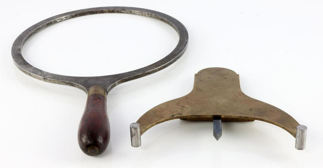 LOT OF 2 ANTIQUE TOOLS FOR CANNON BALL & LEVELING: Lot features a cannonball gauge from the Washington arsenal. Dated 1840. Marked "8 inch, 7.80 old, 7.85. Very good condition. Measures 13 1/2 inches. Sight level has a single post in the center with 2