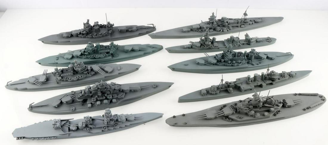 10 LOT WWII SHIP RECOGNITION MODEL IDAHO TENNESSEE: Lot of 10 WWII model ships. All are 1:500 scale and 14 to 18 inches in size. Makes and conditions include: Comet wood and metal USS Idaho - complete, Comet wood and metal USS Tennesee - complete, Come
