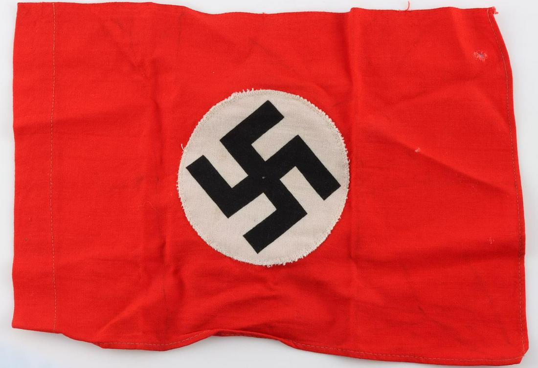 WWII GERMAN THIRD REICH TABLE DESK FLAG: Linen with separate roundel and printed swastika. Measures10 1/2 X 8 1/2 inches. Non-fluorescing. Very good condition. This lot has a reserve.