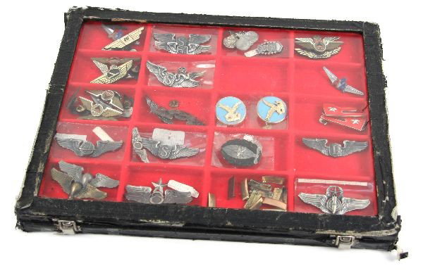 LOT AVIATION WINGS USAF CIVILIAN AIRLINE & MORE: Large lot of pilots wings and other insignia. Mixture of spurious, PX purchased, real, as well as civilian airline wings, foreign insignia, and more. Big variety.