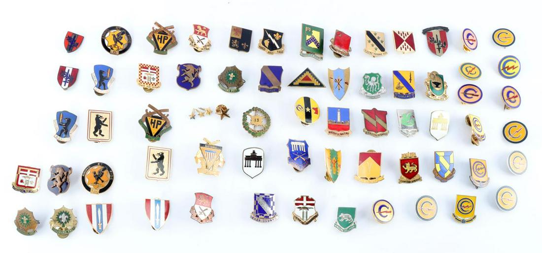 OVER 60 WWII TO VIETNAM US ARMY DUI PIN BADGE LOT: Includes 10 matched pairs, 30 singles, 14 constabulary, other units include, Berlin Honor Guard, 1st and 25 Recon, Berlin Special Troops, some quite scarce.