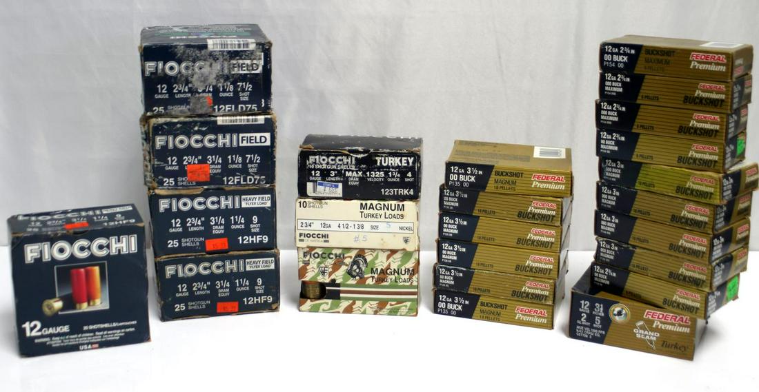 240 ROUNDS FIOCCHI FEDERAL 12 GA BUCK TURKEY LOAD: Assorted 12 Ga shot shells from Federal including 10 pellet 3 inch buck Magnum, 8 pellet 2 3/4 inch Buck Maximum, 3 1/2 inch 5 shot Turkey load. Fiocchi has 2 3/4 in size 5 Turkey loads, 9 pellet 2 3/
