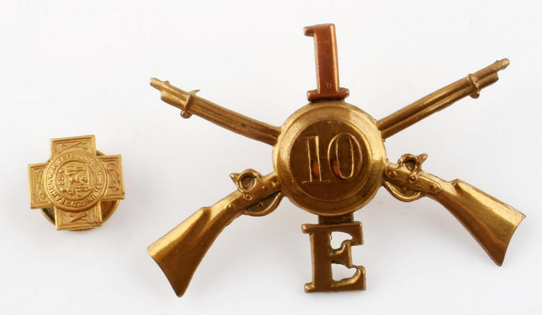 SPANISH AMERICAN WAR NUMBER MEDAL BUFFALO SOLDIER: Includes Philippine insurrection, Numbered edge M No. 3019, to a Micheal Cox, Military order of the Serpent Cuba service pin and crossed rifles of the 10TH infantry Buffalo Soldiers, all very good.