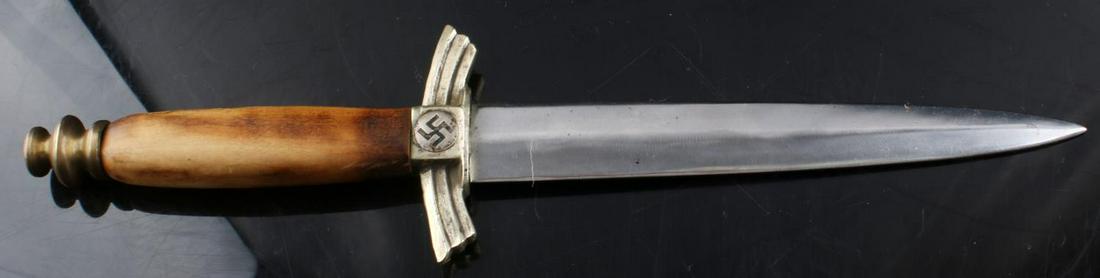 WWII GERMAN THIRD REICH DLV GLIDER PILIOT DAGGER: Wood grip, unmarked tang, good blade with no makers stamp. Measures 12 1/2 inches overall. Well crafted but believed to be early post war.