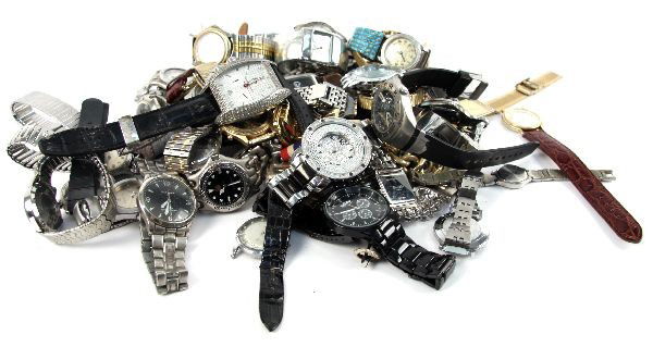 LOT OF 57 WRIST WATCHES MOVADO SEIKO ETC: Lot of 57 used watches including both men's and women's of varying makes. Some vintage, some almost like new. Movado, Seiko, Hamilton, Ann Klein, Wittnauer, Bulovia, Eglin, Fossil, Pulsar, three faux