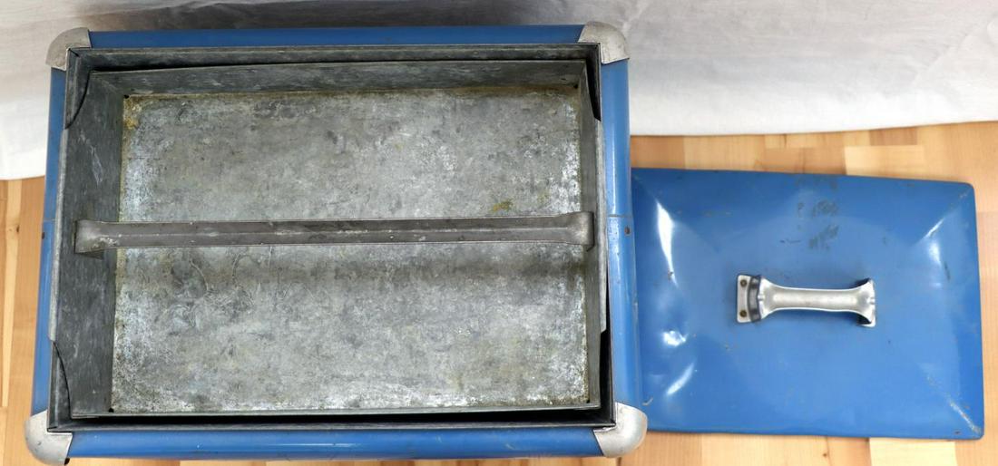 1950'S PEPSI COLA COOLER PROGRESS REFRIGERATOR: Good original condition, measures 16 3/4 by 17 1/2 weight 17,6 pounds, front drain with side embedded opener.