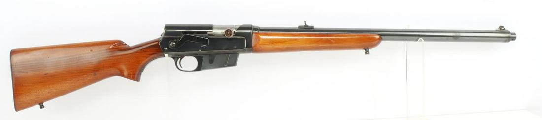 REMINGTON MODEL 81 THE WOODMASTER SEMI AUTO RIFLE: Barrel is bright and clear with distinct rifling. Action is smooth and functions without issue. Finish in very good condition on receiver and wood stock. FFL required for transfer. No international sh