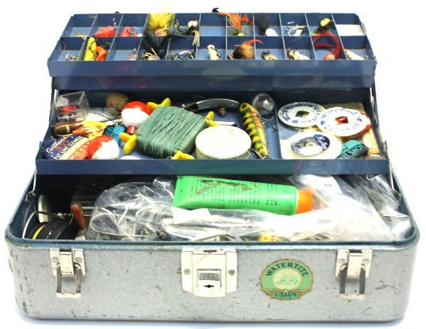 full fishing tackle box