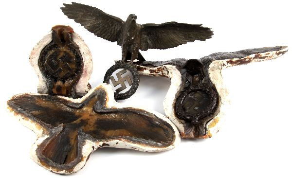 WWII GERMAN BRONZE EAGLE WITH PLASTER MOLD: 21 inch wing span bronze Third Reich Eagle atop Swastika, accompanied by a plaster mold for further production.