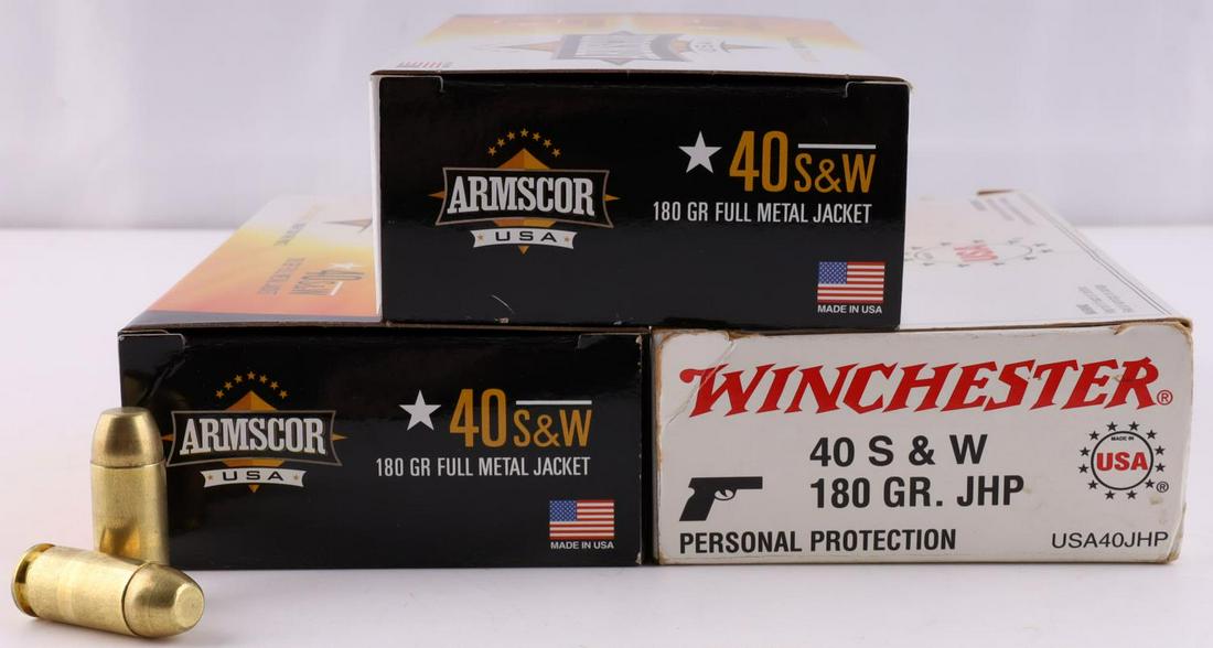 150 ROUNDS OF 40 S & W 180 GRAIN FMJ AMMUNITION: New in box 180 grain, FMJ. Comes in 2 boxes of Armscor USA and 1 box of Winchester with 50 rounds each.