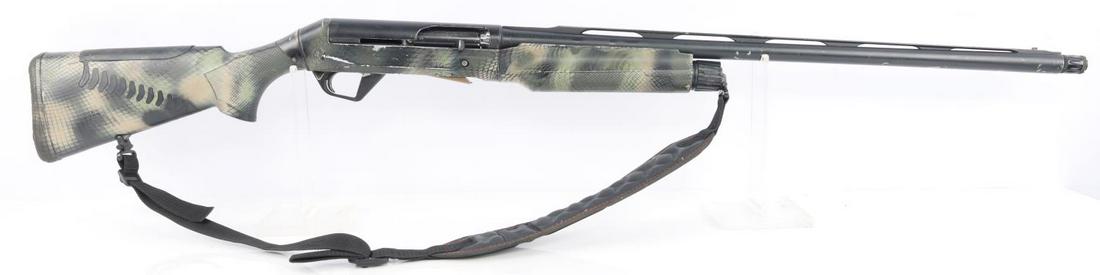 BENELLI BLACK EAGLE II SEMI AUTO 12 GAUGE SHOTGUN: Barrel measures about 27 inches long with choke and features a bright and clear bore. Action can be stiff but works without issue. Exterior has been repainted and has significant wear present. FFL req