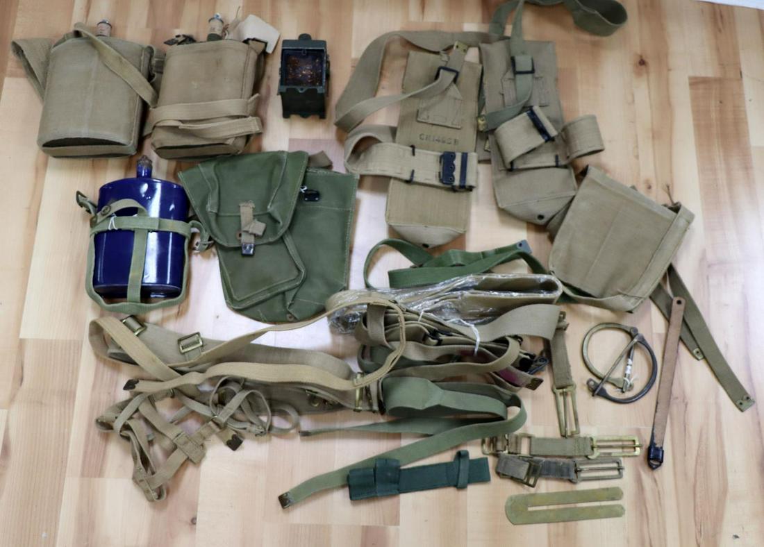 21 Wwii British Field Gear Canvas Bag & Canteens Auction