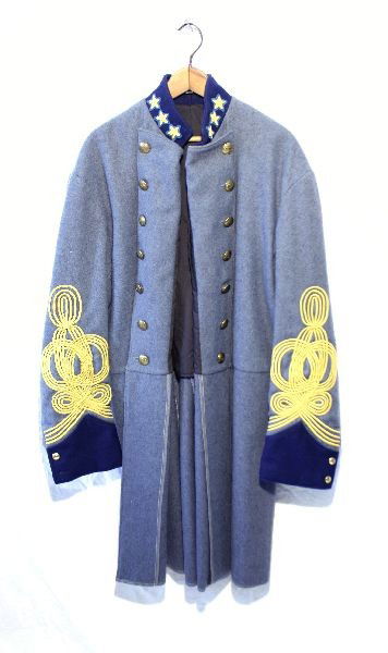 REENACTORS CONFEDERATE GENERALS FROCK COAT: A well made felt 3/4 length coat being partially lined and having no pockets. Three bullion stars w/o laurel on blue stand up collar with four strand (Gen.) gold cord applied to sleeves above blue arm