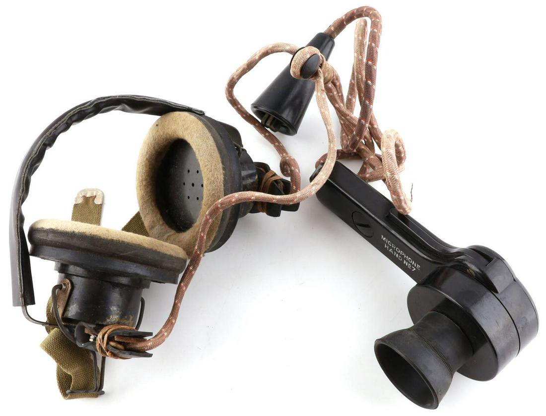 WWII BRITISH HEADPHONE & MICOPHONE SET: In good condition with "Microphone Hand No. 7" and cord.