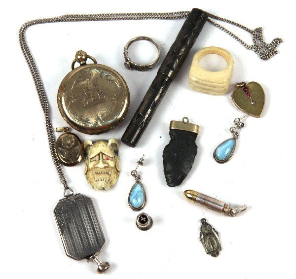 14K & STERLING SILVER DEALERS LOT VINTAGE JEWELRY: Fancy vintage and antique jewelry lot including one Ideal sterling silver pen, one sterling silver locket with the initials "WH," one sterling ring with amethyst, one set of sterling cufflinks, one pa