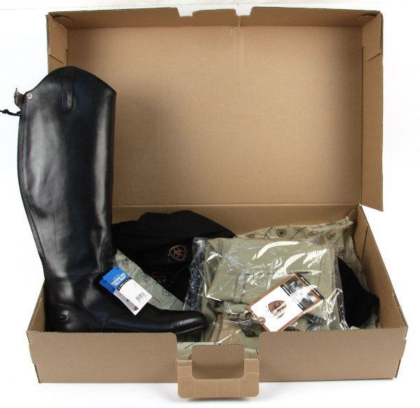 ARIAT WOMENS RIDING BOOTS & BREECHES BRAND NEW: Ariat leather women's riding boots style number 53001 size 9.5, medium height, wide calf. In original box, with original tags, with felt protective bags, never worn. Lot also includes a pair of 32R lo